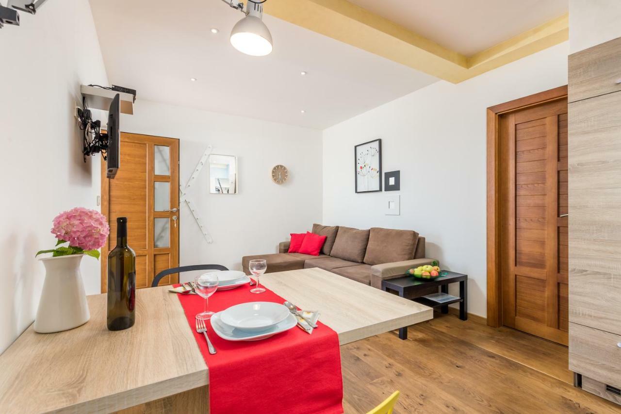 Apartments Linda Sestrunj 外观 照片